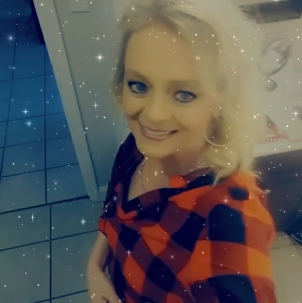 Meet your Posher, Theresa